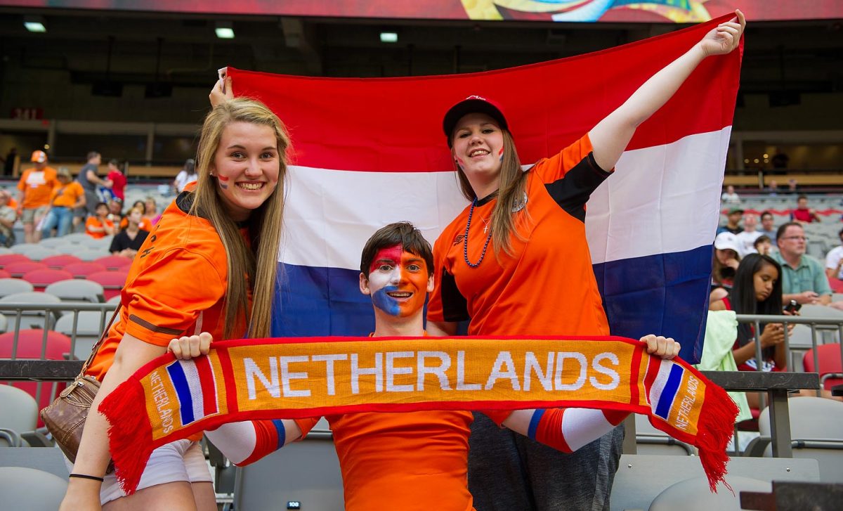 world-cup-fans-478217762_master.jpg